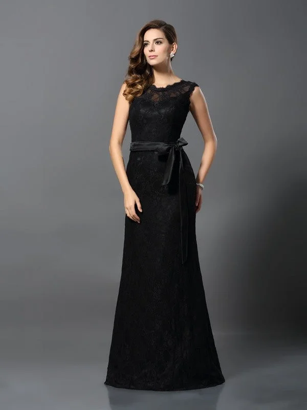 Subtle Sophistication Sheath/Column Scoop Lace Sleeveless Long Satin Dresses