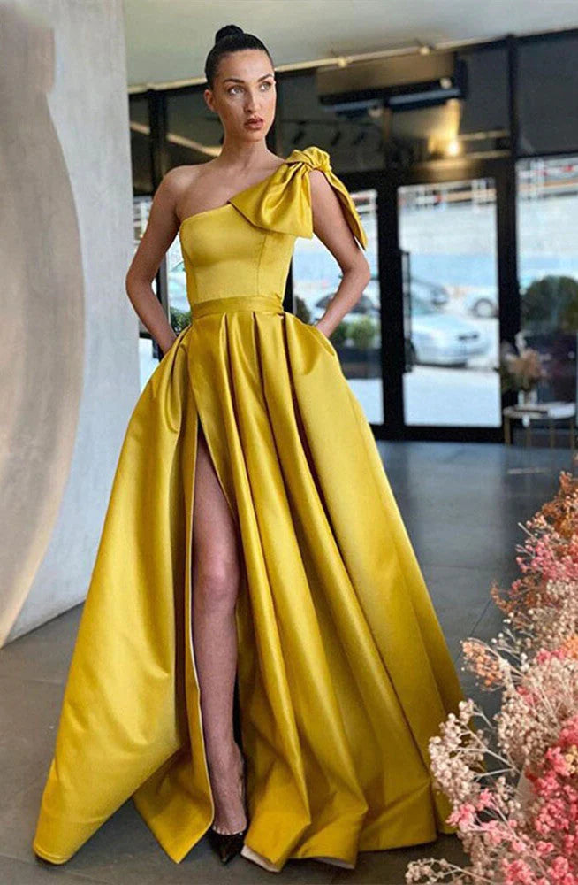 Vintage Inspired Fashion Sale Elegant A Line One Shoulder Satin Prom Dress With Slit