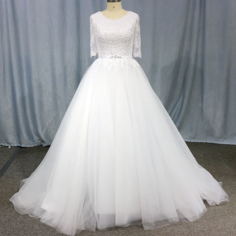 Premium Quality Garments Vintage Half-Sleeve Scoop A Line Tulle Wedding Dress