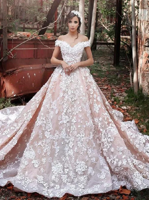 Style Upgrade A-Line Off the Shoulder Ball Gown Court Train Tulle Appliques Wedding Dresses