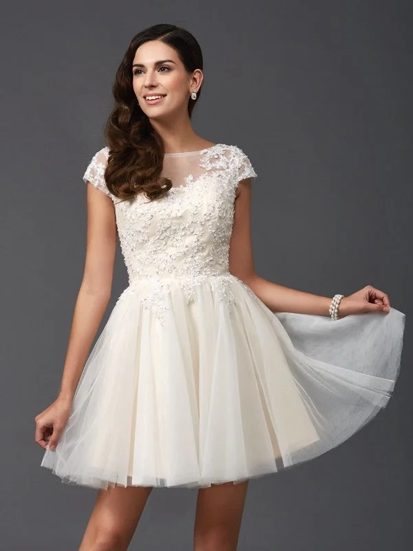 Effortless Grace A-Line/Princess Scoop Applique Short Sleeves Short Satin Dresses