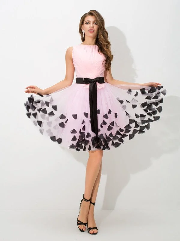 Huge Price Cut A-Line/Princess High Neck Bowknot Sleeveless Short Net Cocktail Dresses