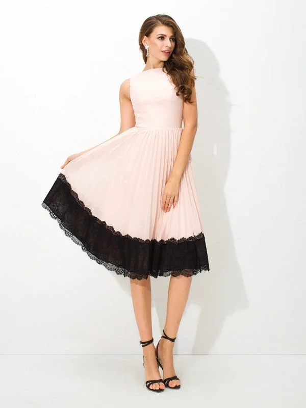 Limited Time Offer A-Line/Princess High Neck Lace Sleeveless Short Chiffon Cocktail Dresses