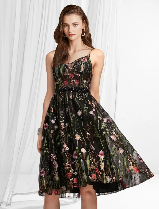 Seasonal Clearance A-Line Cocktail Dresses Boho Dress Homecoming Knee Length Sleeveless V Neck Lace with Pattern / Print