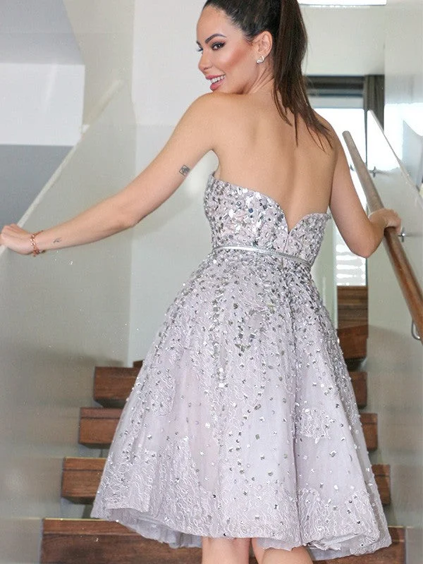 Chic & Cozy Collection A-Line/Princess Strapless Sleeveless Sequin Knee-Length Tulle Homecoming Dresses