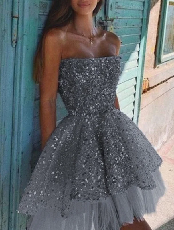 The Epitome Of Modern Women's Fashion A-Line Homecoming Party Dress Sparkle & Shine Dress Holiday Graduation Short / Mini Sleeveless Strapless Tulle with Sequin Ruffles