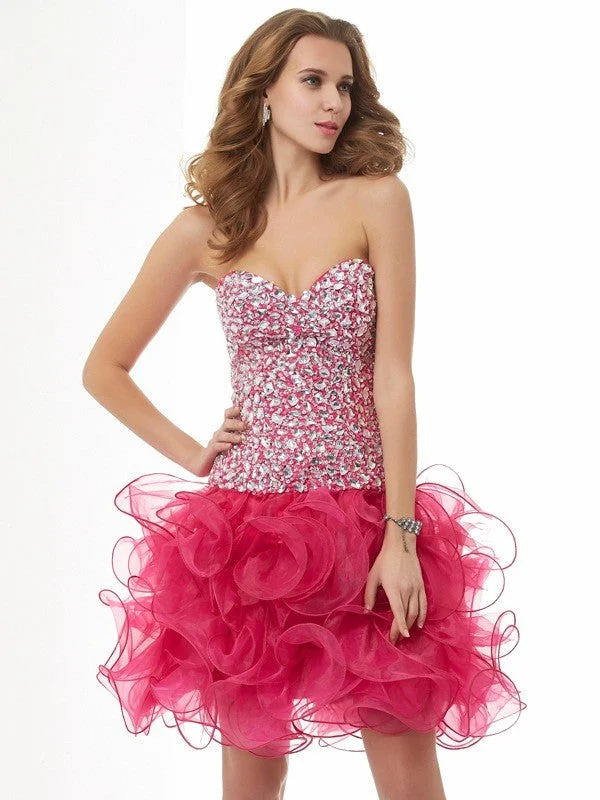 Trend Forward Threads Sheath/Column Sweetheart Sleeveless Beading Short Organza Homecoming Dresses