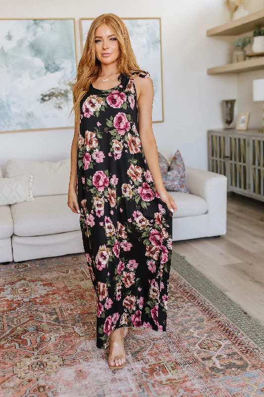 Fashion Frontiers Fortuitous in Floral Maxi Dress