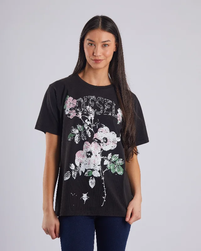 Elegant Simplicity Wardrobe Lavanna Tee Black