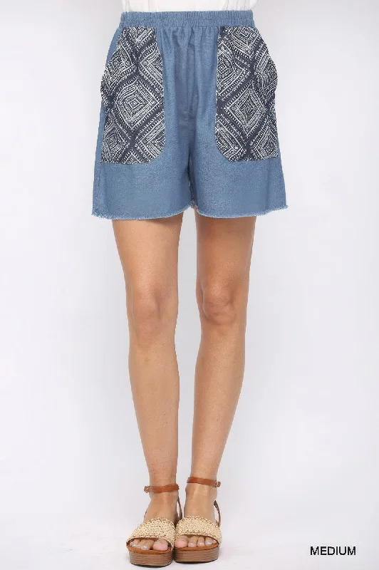 Great Prices On Feminine Styles FASHNZFAB Denim And Print Pockets Elastic Waist Shorts With Raw Hem